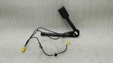 Mercedes E Class W211 FRH Seatbelt tensioner A2118602069 seat belt strap front RE