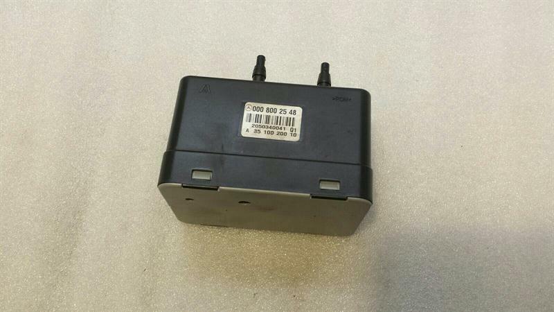 Mercedes E Class W211 Central Locking Pump A0008002548 Central Pump