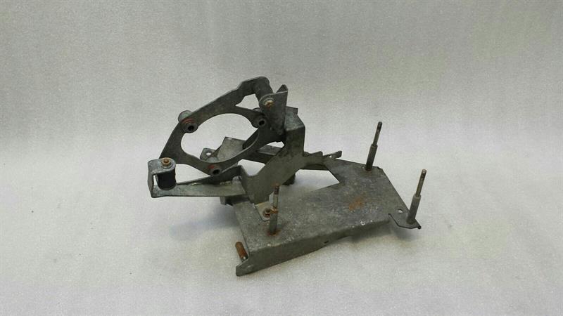 Mercedes E55 AMG W211 holder bracket A0001405385 holder carrier compressor