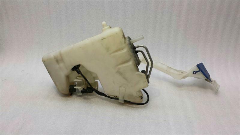 Mercedes E Class W211 Washer Fluid Reservior A2118690020 Wiper Water Tank