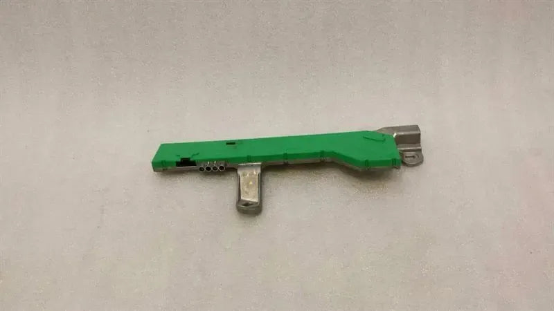 Mercedes E Class W211 aerial / antenna A2118200689 antenna AMG