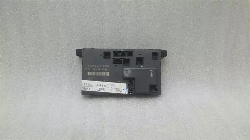 Mercedes E Class W211 door control unit front left A2118201585 FLH door modules
