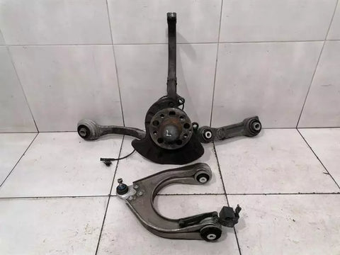 Mercedes E55 AMG W211 Left Front Hub A2303300320 Wheel Bearing Housing Front Left