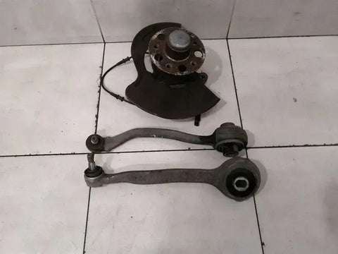 Mercedes SLK R171 SLK55 AMG FLH hub A2043320101 wheel bearing housing front left