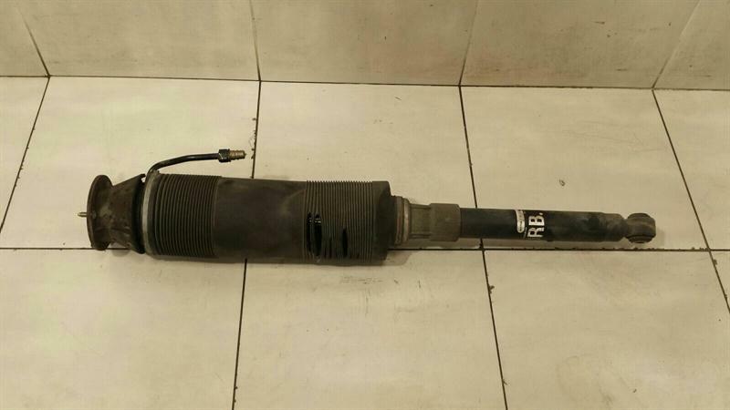 Mercedes S55 AMG W220 ABC Shock Absorber RRH A2203201738 Rear Shock Absorber