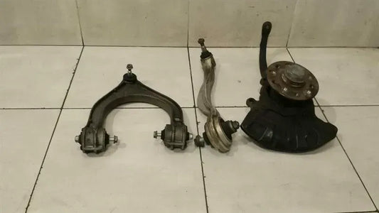MERCEDES S55 AMG W220 Right Front Hub SET A2203304220 Wheel Bearing Housing Front Re