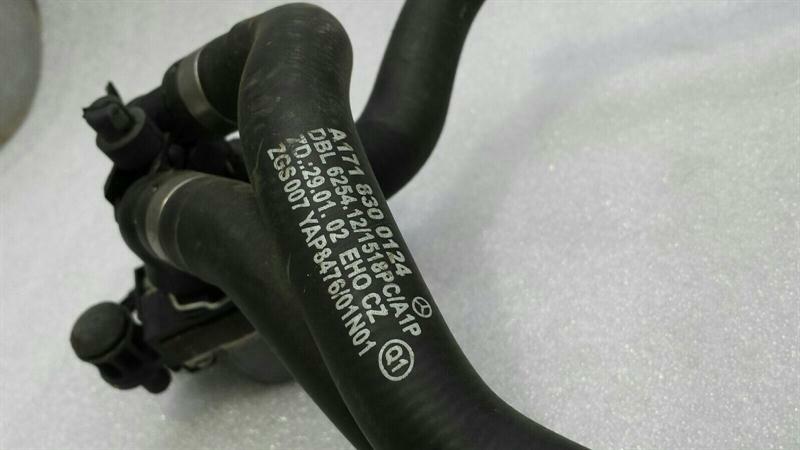 Mercedes SLK55 AMG R171 Additional Cooling Pump A1718350064 Coolant Pump