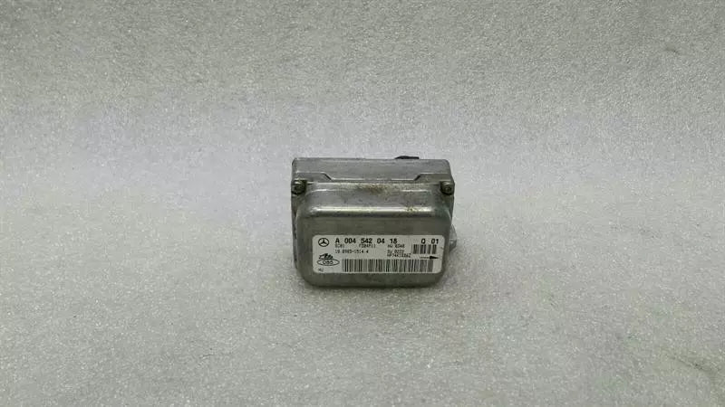Mercedes SLK R171 Yaw Rate Sensor A0045420418 Rotation Rate Sensor