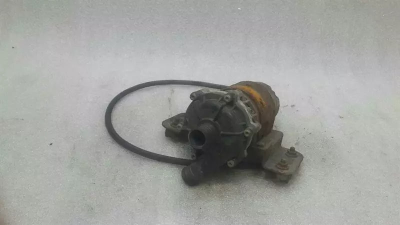 Mercedes SL R230 additional cooling pump A0005004883 coolant pump pump SL55