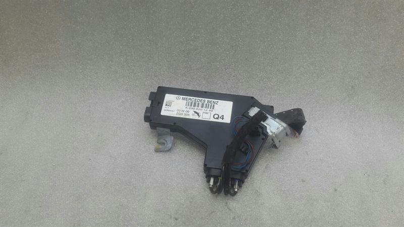 Mercedes SL R230 Aerial / Antenna A2308201289 Aerial SL55