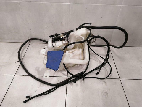 Mercedes E Class W211 Washer Fluid Reservior A2118600160 Wiping Water Tank