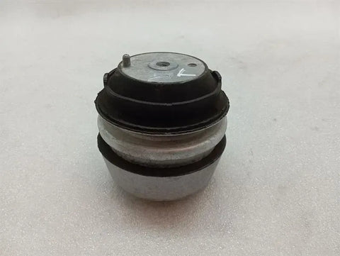 Aston Martin DBS AM7 18-24 Gearbox Mount JY53-6068-AA Gearbox Mount