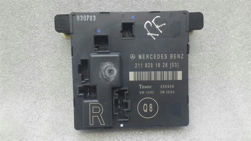 Mercedes E Class W211 door control unit RRH A2118201626 door control unit HR.