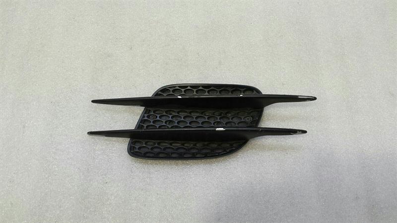 Mercedes SL55 AMG R230 Front Wing Grill A2306900236 Fenders Grille Right