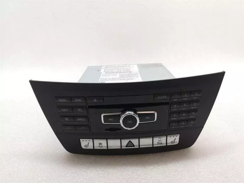 Mercedes C W204 CD Player A2049004711 Audio System Controller HEAD UNIT HIGH