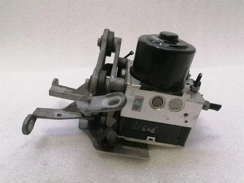 Mercedes C63 T204 W204 A.B.S Pump A1729012000 ABS Pump HYDRAULIC BLOCK AMG