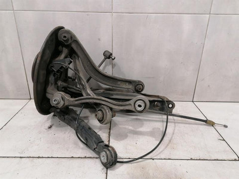 Mercedes C63 W204 Right Rear Hub A2043501441 Wheel Bearing Housing Rear Right Set