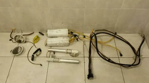 Audi S8 D3 Fuel Pump Electric Set 4E0919679J Fuel Pump Set 5.2 V10