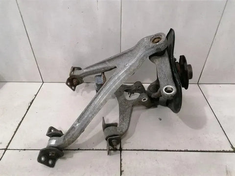 Audi R8 Type 42 V10 5.2 Right Front Hub 420407246E Wheel Bearing Housing Front Right