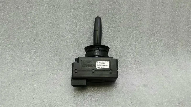Audi S8 D3 A8 Ignition Lock Key 3D0905865E Ignition Lock Key