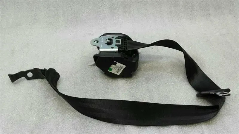 Audi S8 D3 A8 right rear seat belt 4E0857806B seat belt belt rear right
