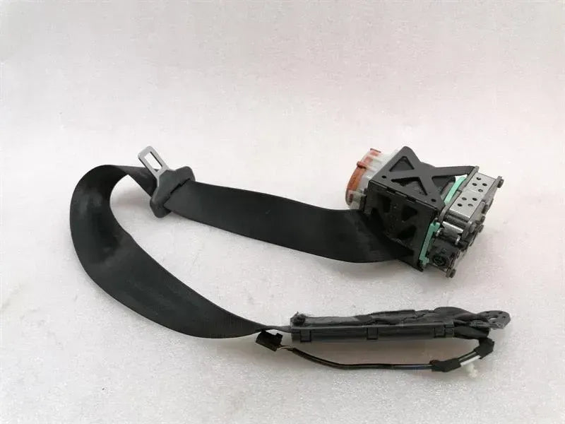 AUDI R8 TYPE 42 V10 5.2 SPYDER RIGHT SEATBELT 427857706F FRONT SEATBELT R