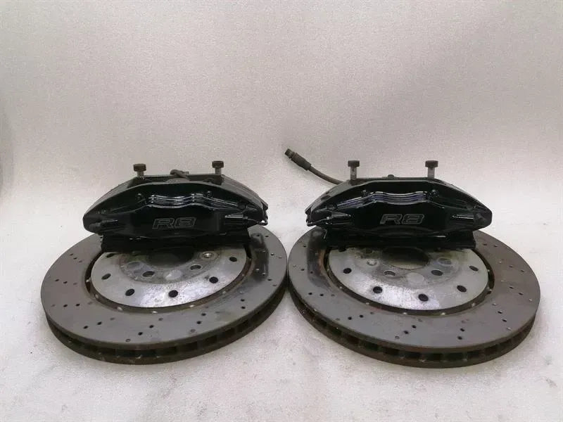 Audi R8 Type 42 V10 5.2 Spyder rear brake set 420615407 rear brake system set