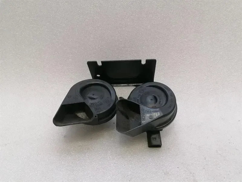 AUDI R8 TYPE 42 V10 5.2 SPYDER HORN 4L0951223A HORN FANFARE