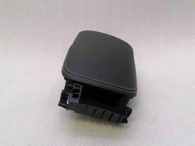 Audi R8 Type 42 V10 5.2 Spyder Armrest 420863075H Centre Armrest Armrest RHD