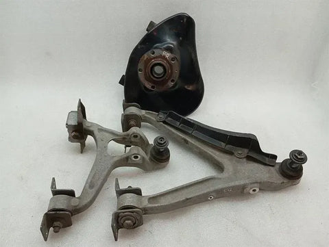 Audi R8 Type 42 V10 5.2 Right Front Hub 420407246F Wheel Bearing Housing Front Right