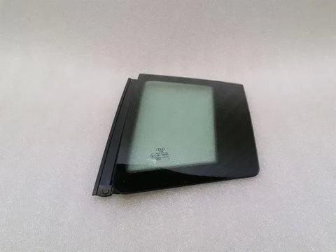 Audi R8 4S V10 RWD left rear 1/4 glass 4S8845299A door window 1/4 rear LH