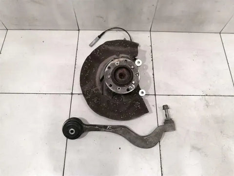 BMW 6 Series E63 Left Front Hub 31212282889 Wheel Bearing Housing Front Left
