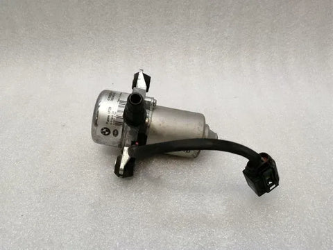 BMW 6 Series E63 M6 V10 Vacuum Pump 6769029 Vacuum Pump