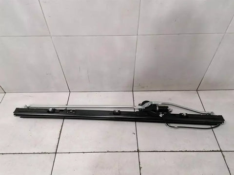 BMW 5 Series E60 Rear Sunshade Roll 51469143448 Rear Roll