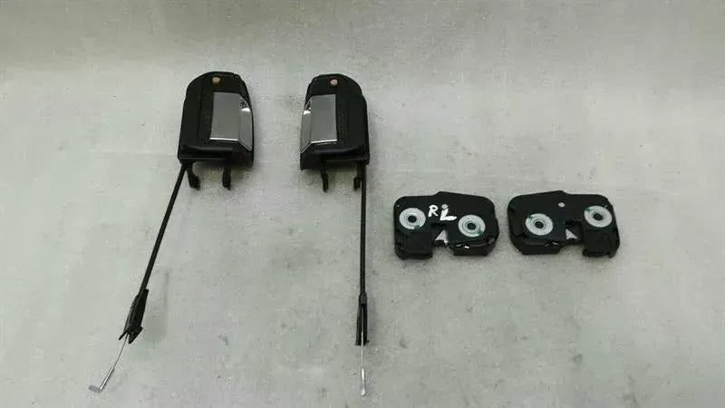 Porsche Panamera 970 Rear Seat Folding Lock