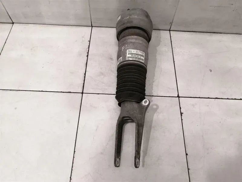 Porsche Panamera 970 Air AWD Absorber Front 97034305115 Shock Absorber Front LEFT
