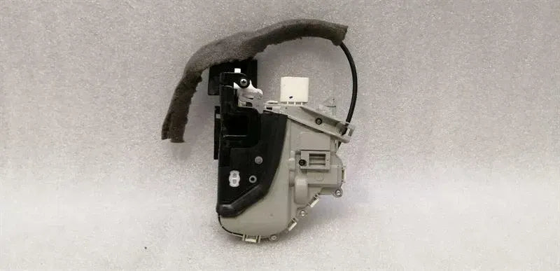 Porsche Panamera 970 RHD Front Right Door Lock 8J2837016C Door Lock Front Re