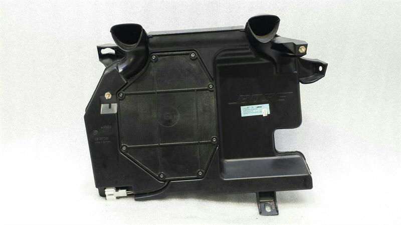 Mercedes SL R230 Subwoofer A2308201902 Speaker Bass Box BOSE.