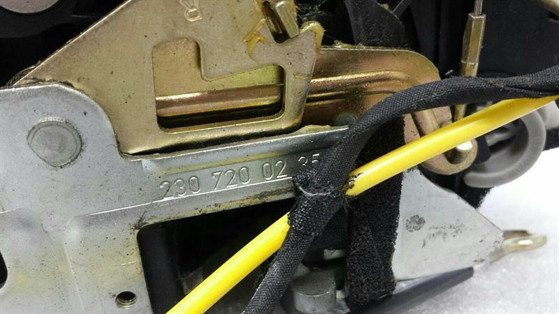 Mercedes SL R230 right door lock A2307200235 door lock right