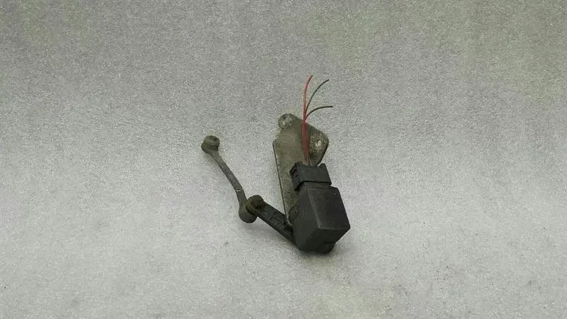 Mercedes SL R230 Light Level Sensor A0025428818 Level Sensor