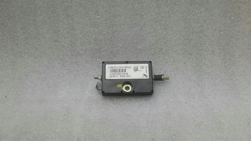 Mercedes SL R230 Aerial / Antenna A2308201889 Antenna Booster