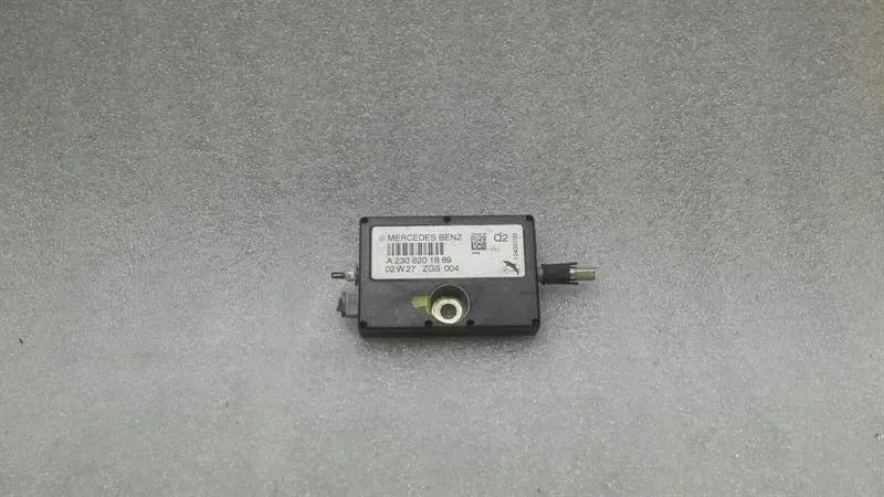 Mercedes SL R230 Aerial / Antenna A2308201889 Antenna Booster