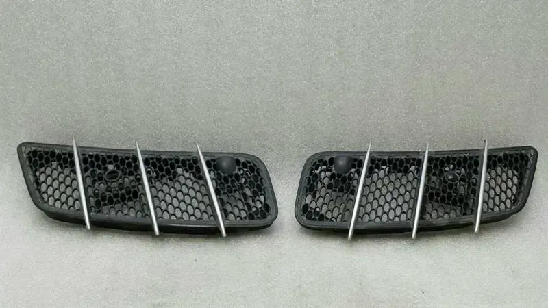 Mercedes SL R230 Bonnet Grille Set A2308300118 Bonnet Grille Set