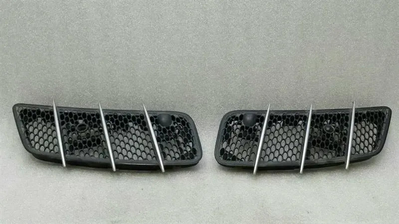 Mercedes SL R230 Bonnet Grille Set A2308300118 Bonnet Grille Set