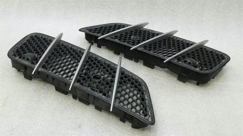 Mercedes SL R230 Bonnet Grille Set A2308300118 Bonnet Grille Set