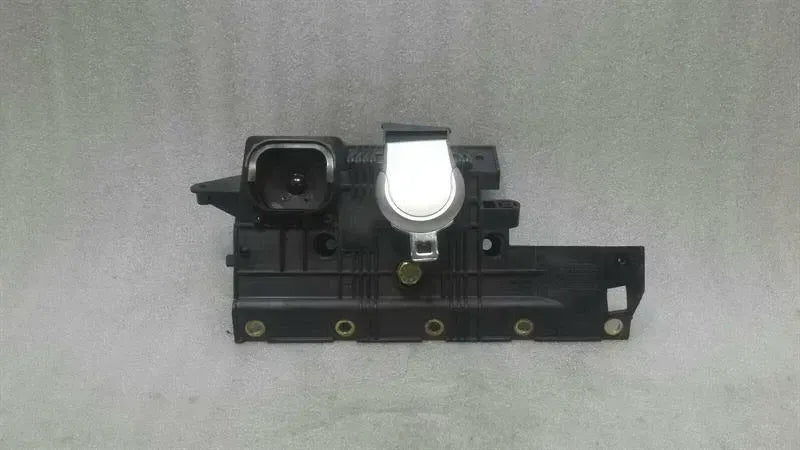 Mercedes SL R230 rear left seat belt A2308680131 seat belt rear li