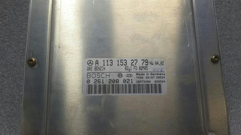Mercedes SL R230 Engine ECU A1131532779 Engine Control Unit M113 V8 SL500