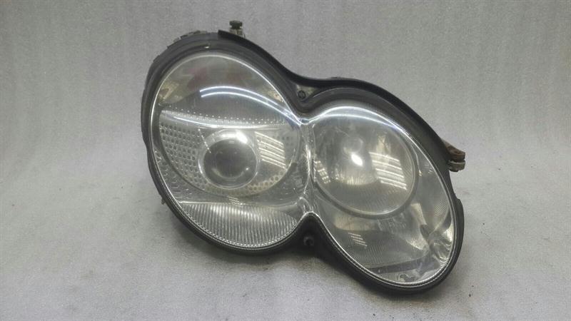 Mercedes SL R230 RHD Right Headlamp A2308207461 Right Hand Drive Xenon