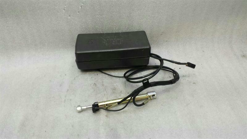 Mercedes W221 boat hydraulic pump A2218000148 tailgate hydraulic pump.