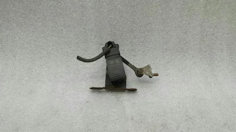Mercedes SL R230 suspension level sensor A0025428818 level sensor.